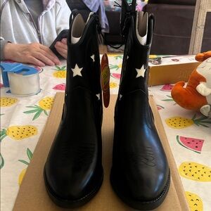 Wonder Nation Black Boots with White Stars